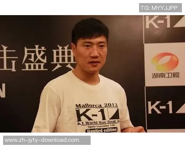 张开印与方便的深度对比探讨生活中的实用性与传统文化的交融 张开印与方便的深度对比探讨生活中的实用性与传统文化的交融